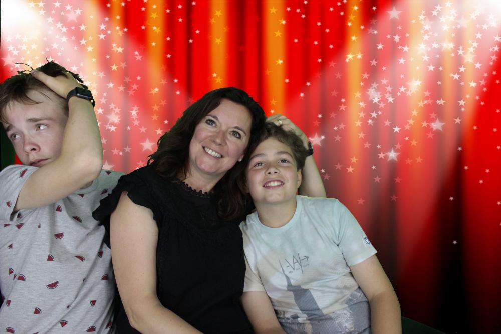 Leavers BBQ | View more photos from the event at gallery.myphotoboothexperience.co.uk/u/MyPhotoBoothExperienceLtd/Leavers-BBQ